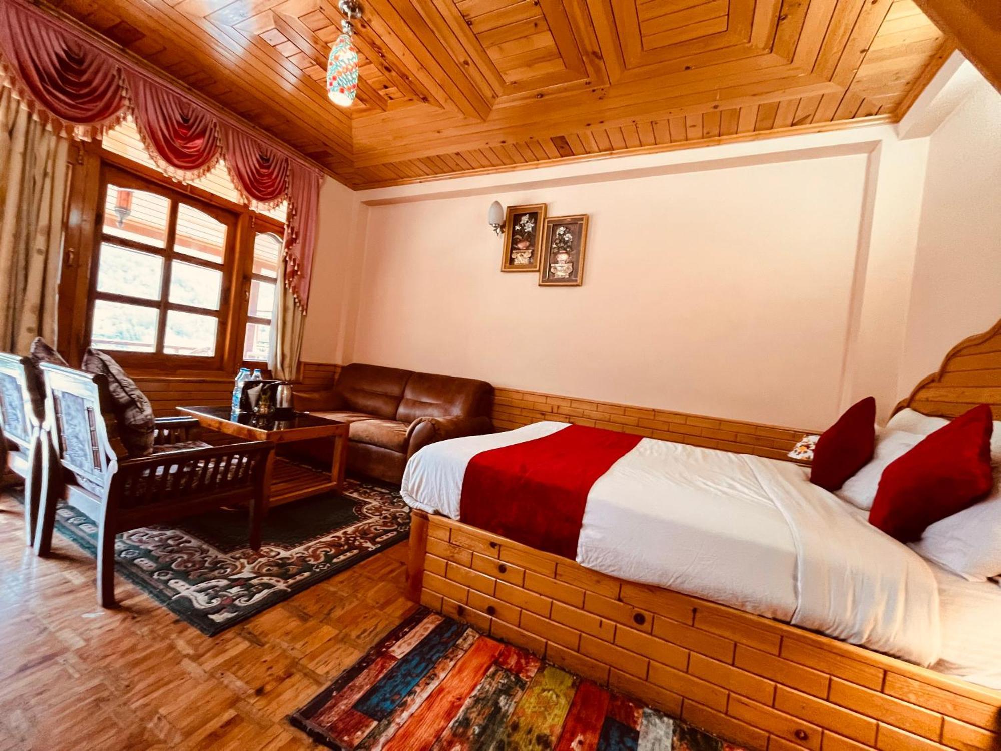 The Hollywood Vibes - #Riverview #Premium Rooms #Prime Location #Most Awarded #Parking #Top Rated #Open Terrace #Best Selling Hotel In Manali Exterior photo